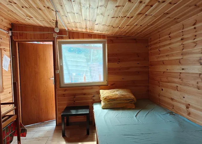 U Edwarda Semesterbostad *